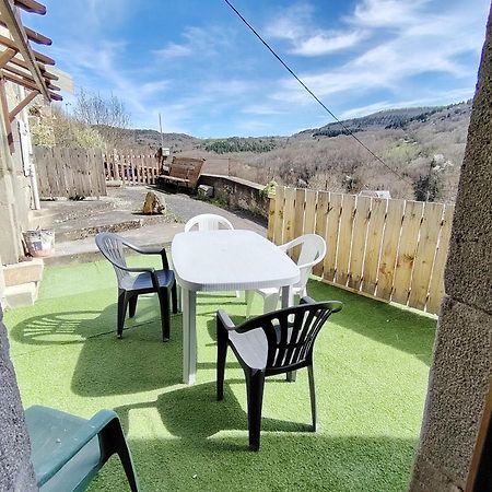 Vila Les Granges Saint-Nectaire Exteriér fotografie