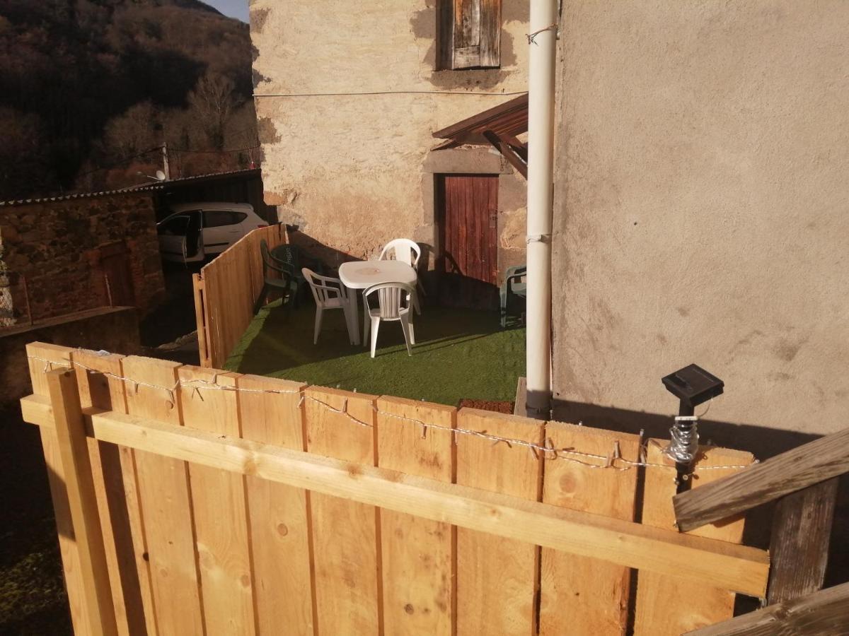 Vila Les Granges Saint-Nectaire Exteriér fotografie